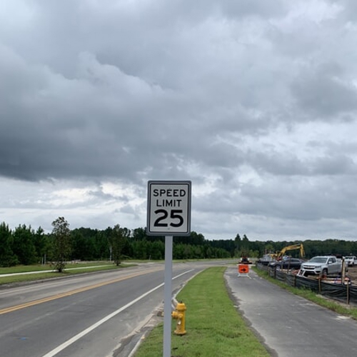Traffic & Street Signs